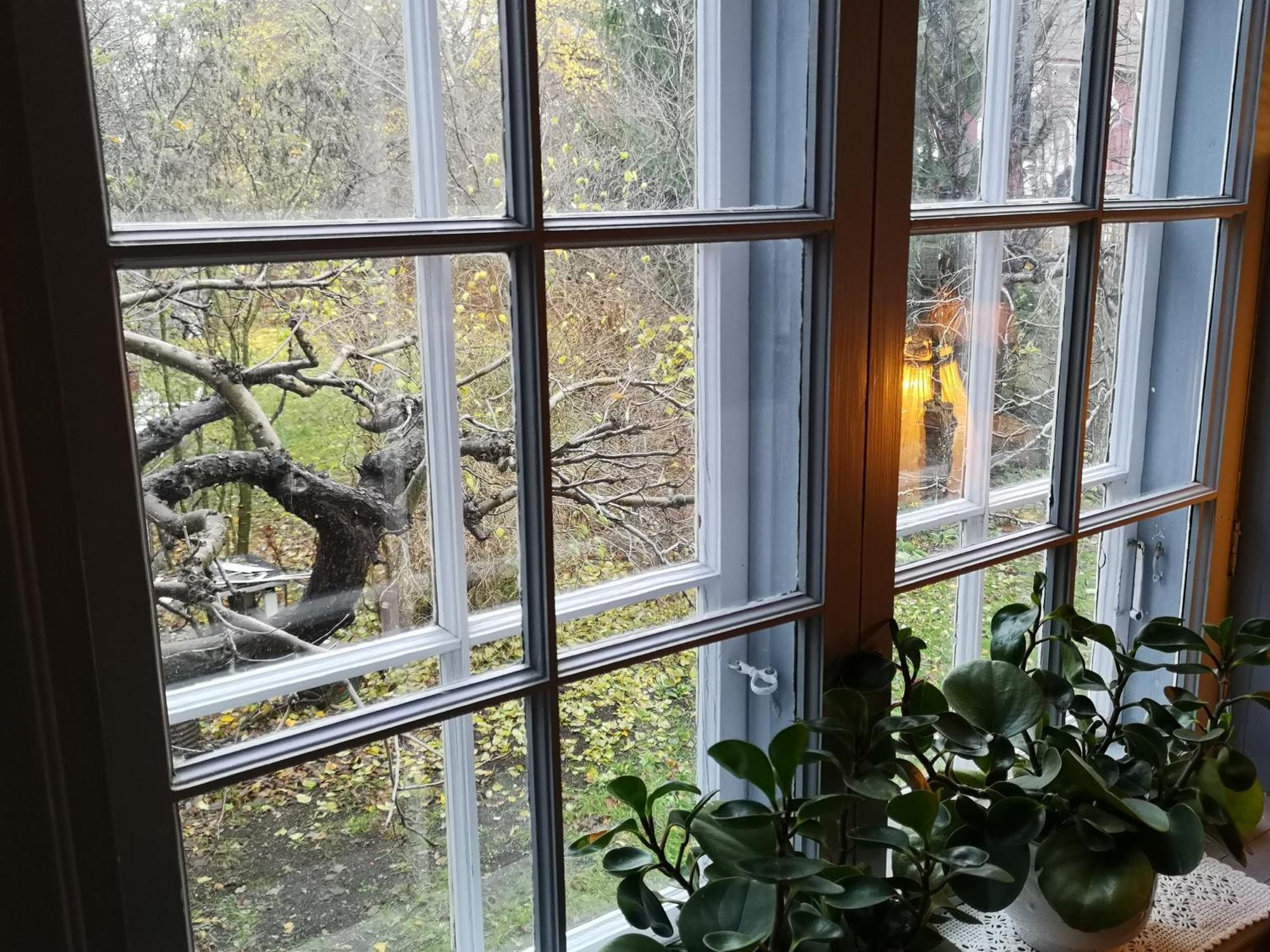 Stockholm B&B Cottage Нака Номер фото