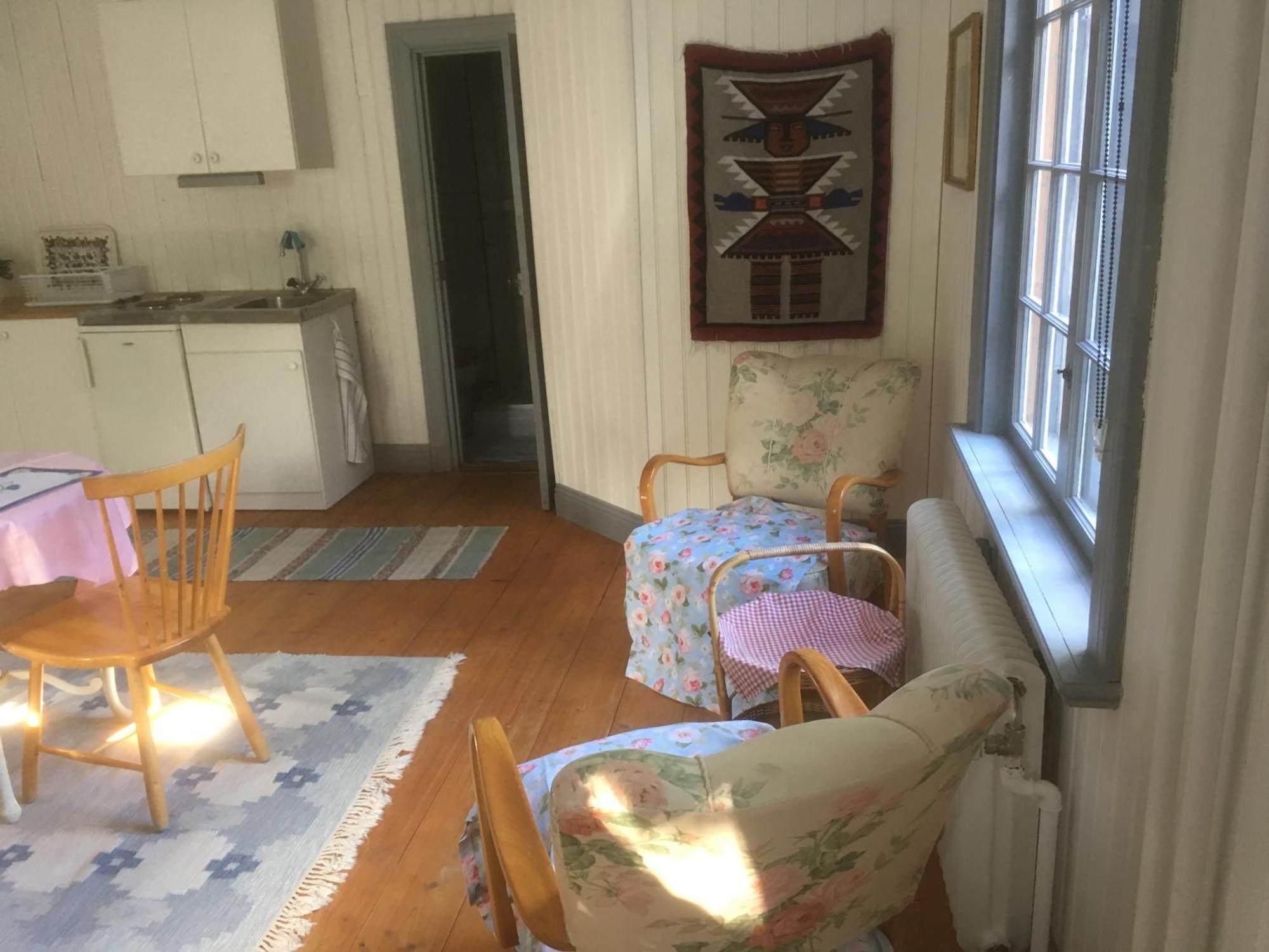 Stockholm B&B Cottage Нака Номер фото