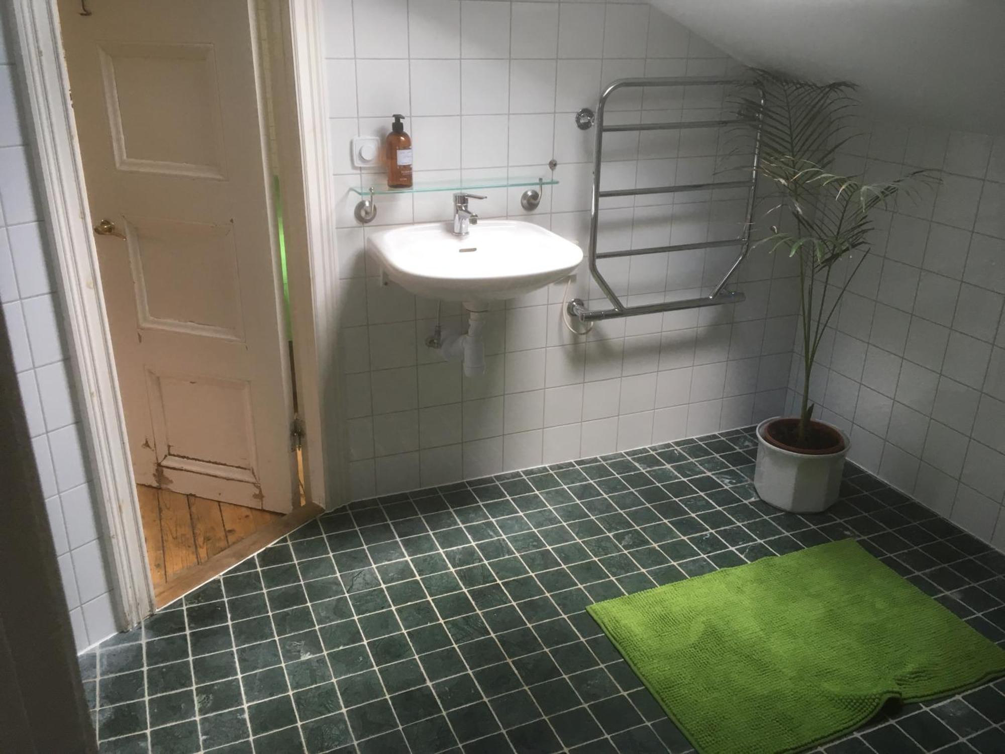 Stockholm B&B Cottage Нака Номер фото