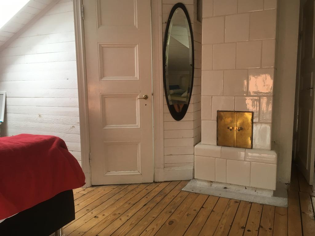 Stockholm B&B Cottage Нака Екстер'єр фото