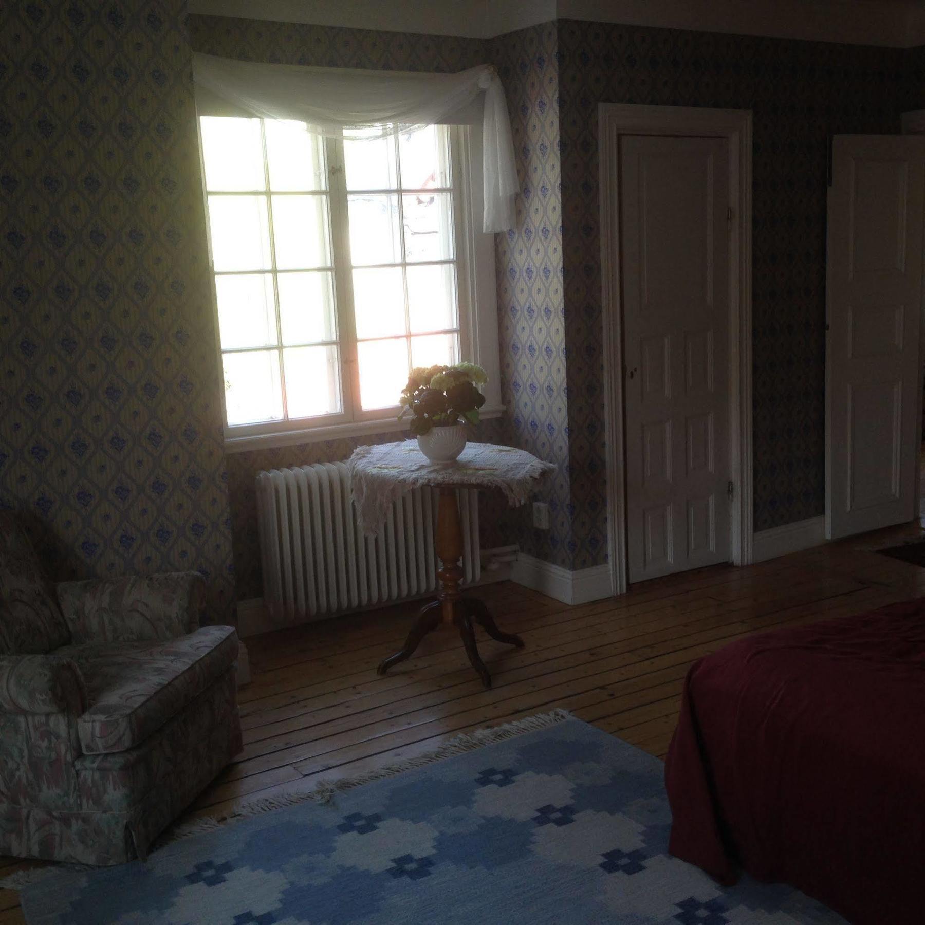 Stockholm B&B Cottage Нака Екстер'єр фото